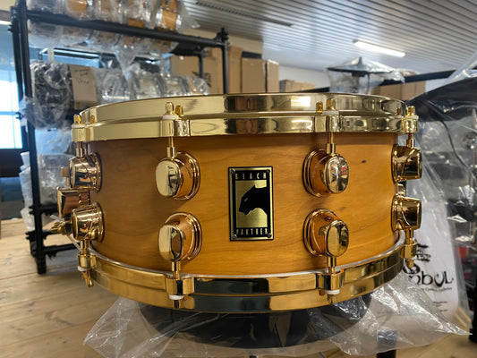Mapex Deep Forrest snare drum